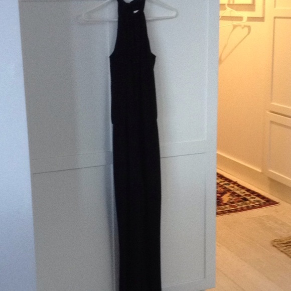 Fabulous black jumpsuit size 2 pristine - Picture 1 of 4